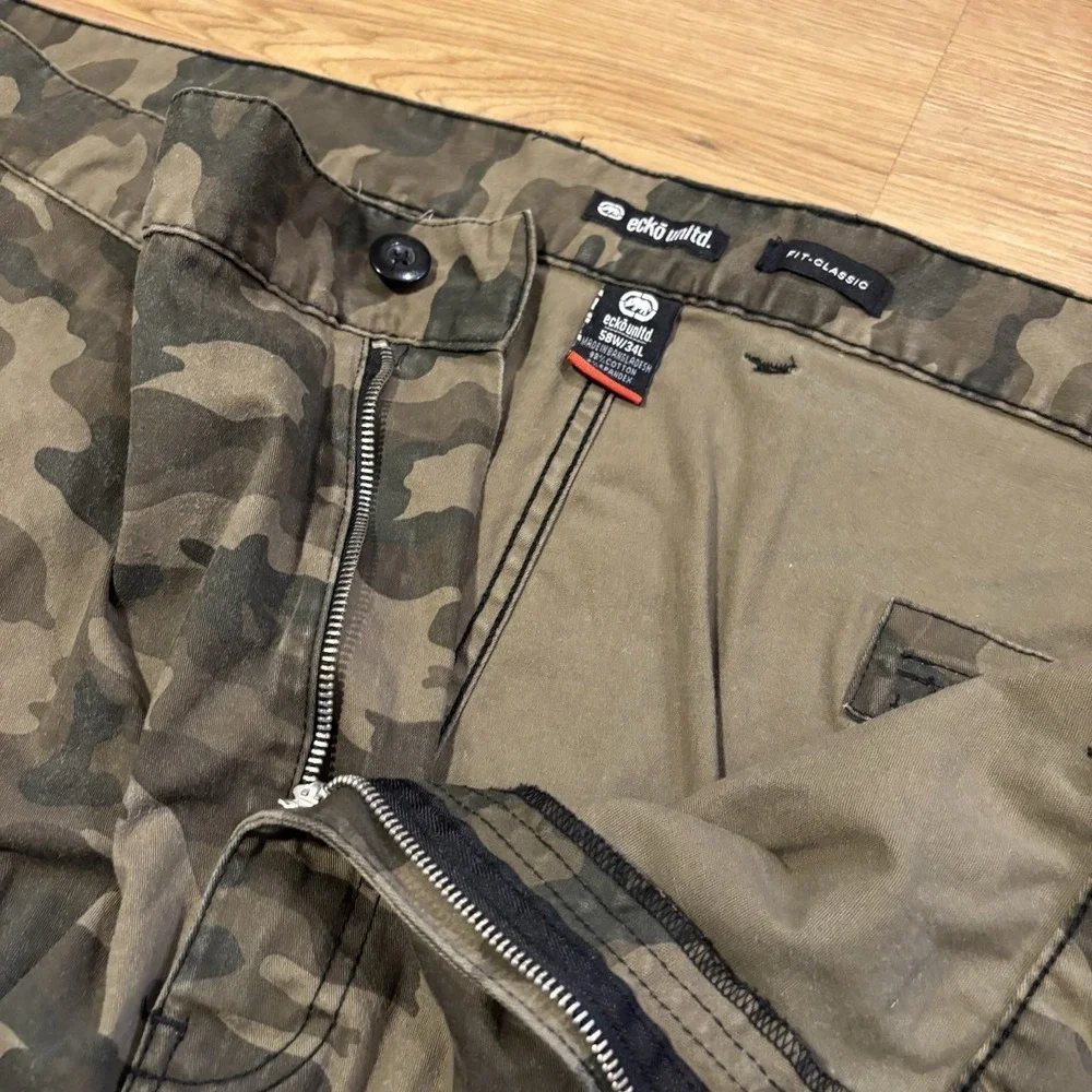 Ecko Unlimited preowned good